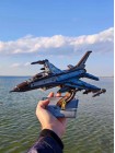 Літак Бойовий Сокіл F-16, кольоровий