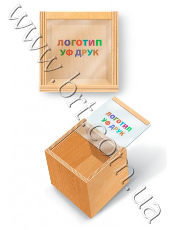 Деревянная коробка с прозрачной крышкой