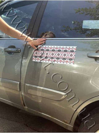 Магнітна наклейка Вишиванка